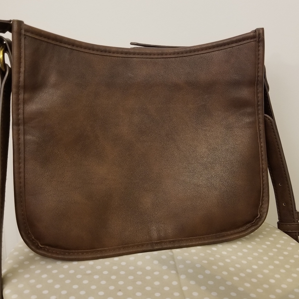 Universal Thread Brown Medium Sized Crossbody - image 3